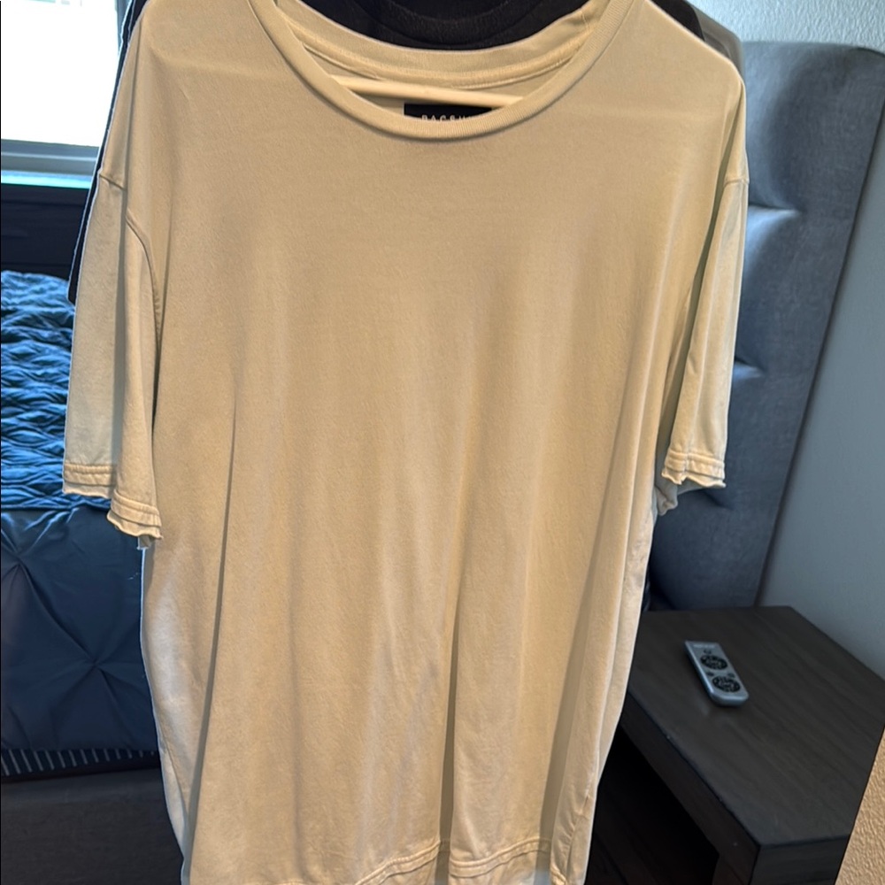 PacSun Cream/light green Short Sleeve Tee extended back